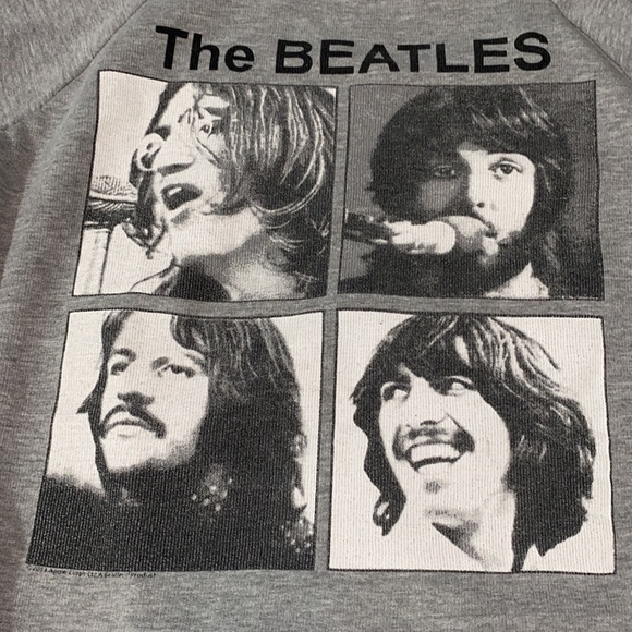 Girls medium Beatles tshirt - Picture 2 of 5